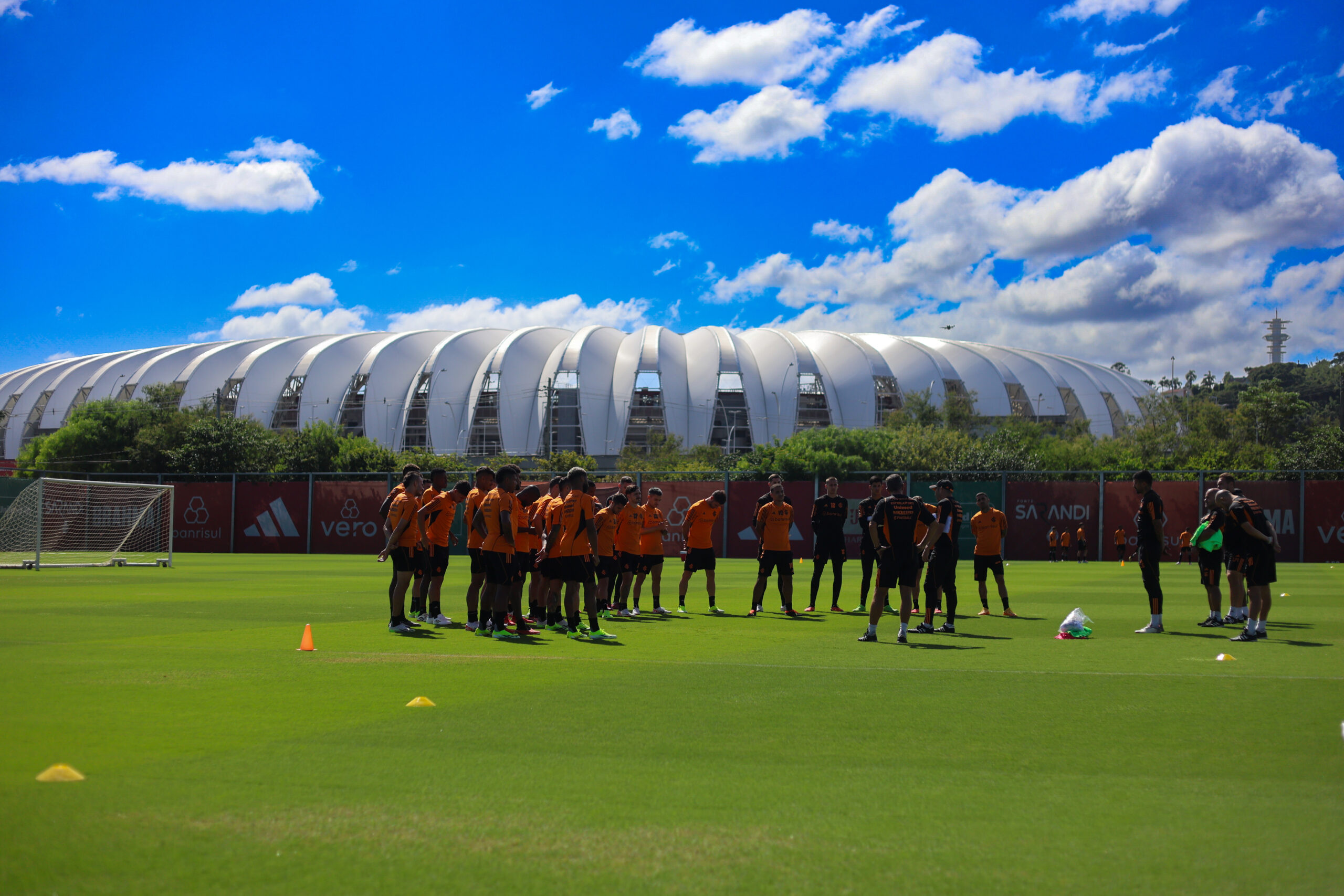 Leia mais sobre o artigo De dúvida a confirmação no clássico GRE-NAL 441