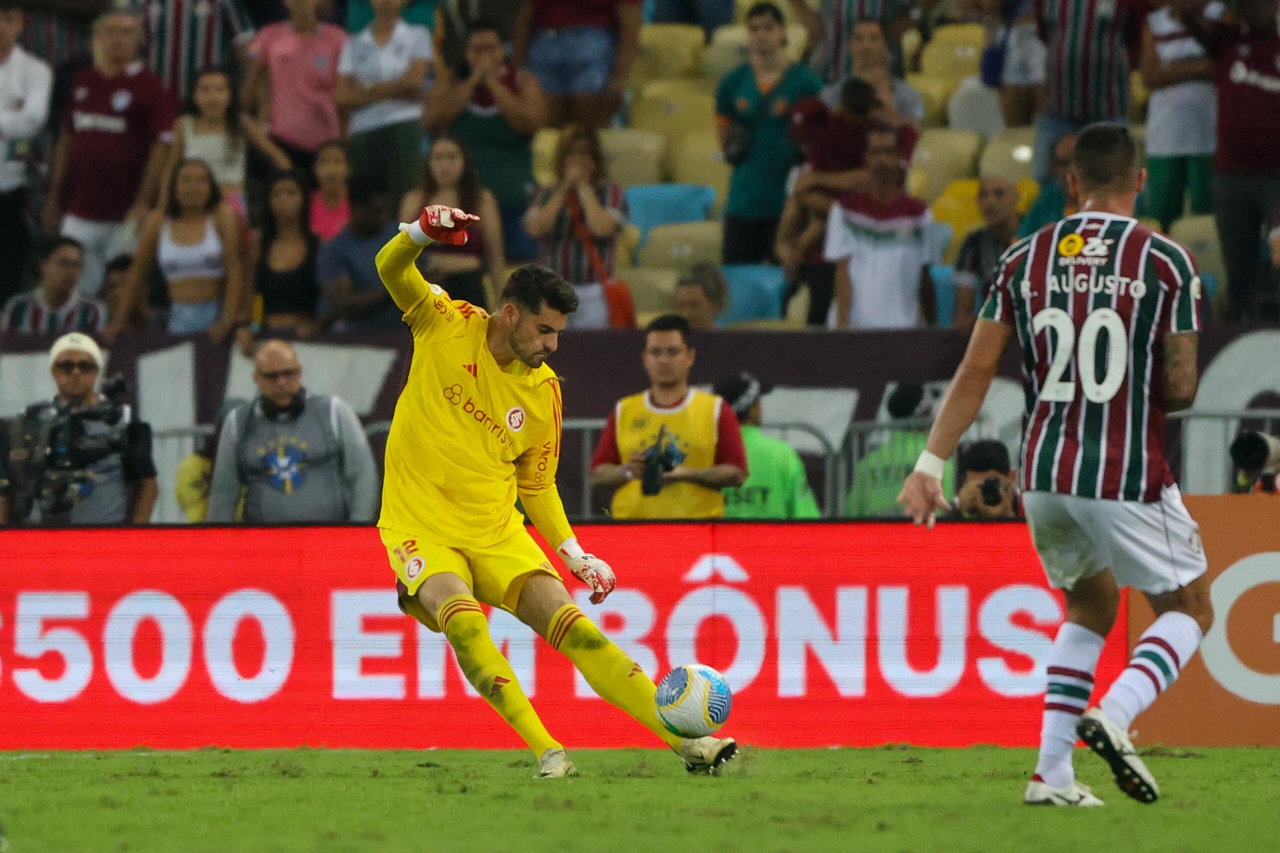 Leia mais sobre o artigo Falha?; Fabrício faz sua avaliação diante do gol sofrido diante do Fluminense