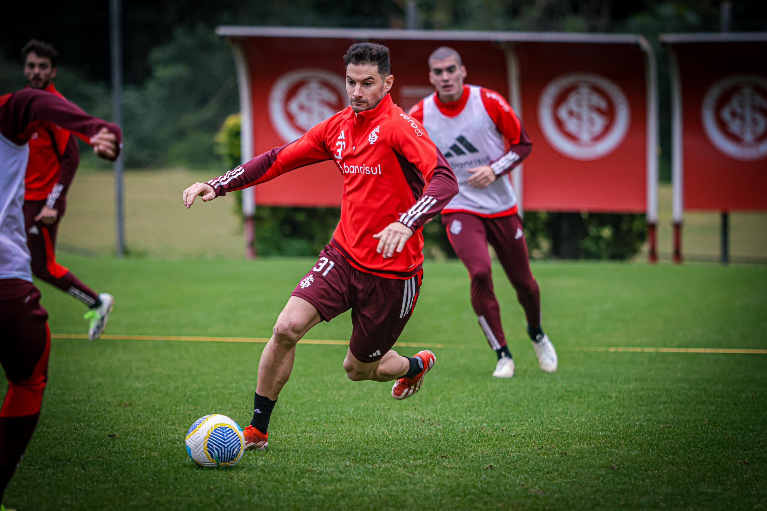 Leia mais sobre o artigo De saída; Alario tem encaminhamento com clube Árabe