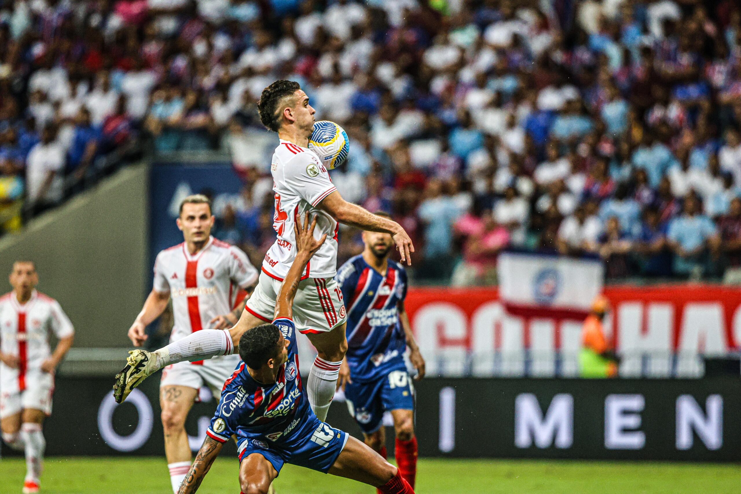 Leia mais sobre o artigo Com leitura; Inter empata com o Bahia; Como ficou; Próxima partida